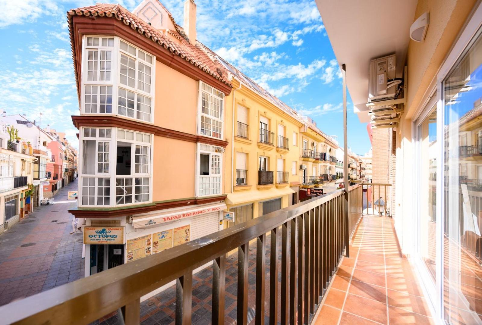 First Line, 1min To Sea, Center By 10tosea Apartment
